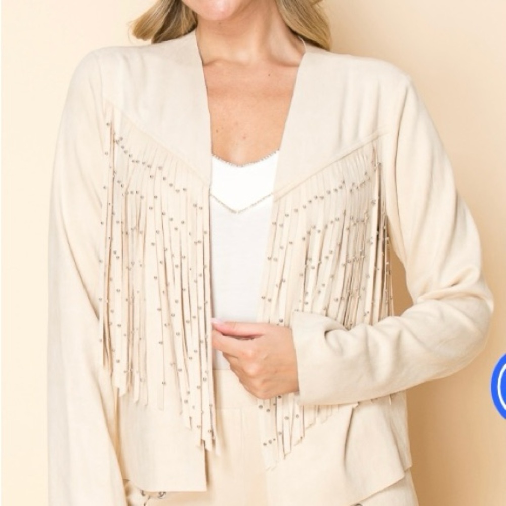 Stunning Vocal Silver Toned Studded Fringe Faux Suede Short Jacket In Natural